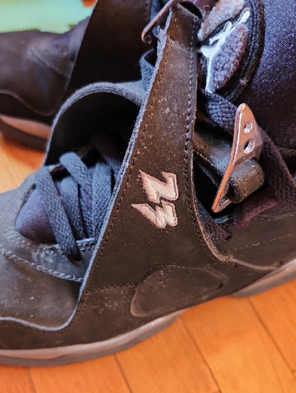 Jordan Retro 8 - Picture 5 of 9